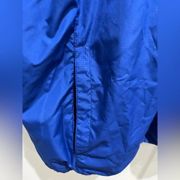 Basic Editions Windbreaker - Picture 6 of 7